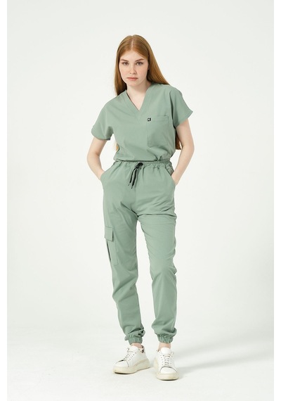 Çağla Yeşili Likralı Scrubs Kargo Cep Jogger Paça Doktor Hemşire Forması Yarasa Kol Takım Unisex