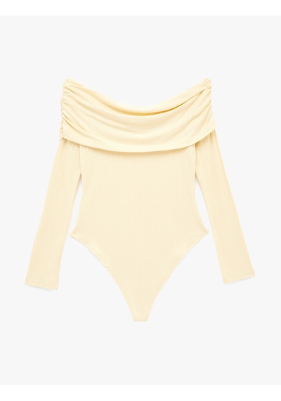 Koton Slim Fit Drape Detaylı Uzun Kollu Madonna Yaka Omzu Açık Bodysuit Sarı 6sak80049pk