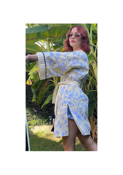 Lila Mare Pamuk Kumaşlı Handmade Beachwear Yazlık Kimono Standart Bedenlere 36-44 Arası Uygundur Renkli Renkli Lila Mare Pamuk Kumaşlı Handmade Beachwear Yazlık Kimono Standart Bedenlere 36-44 Arası Uygundur Renkli Renkli