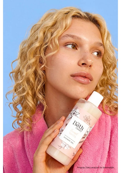 The Bath Factory ﻿Sweet Vanilla Duş Jeli + Saç ve Vücut Spreyi 2'li Set