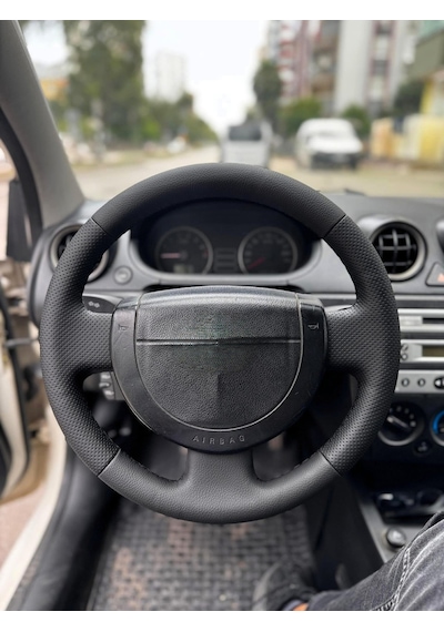 Ford Fusion Fiesta Araca Özgü Dikmeli Direksiyon Kılıfı Çıkıntısı Siyah