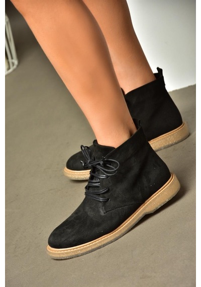 Fox Shoes R374923202 Siyah Süet Alçak Taban Klasik Kadın Bot Siyah