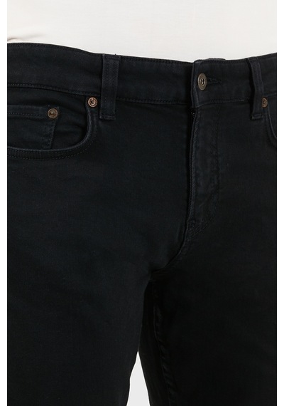 Emporio Armani Pamuklu Slim Fit Dar Paça Kot Pantolon Erkek Kot Pantolon Em006514 Af29576 Mc002 Siyah Emporio Armani Pamuklu Slim Fit Dar Paça Kot Pantolon Erkek Kot Pantolon Em006514 Af29576 Mc002 Siyah