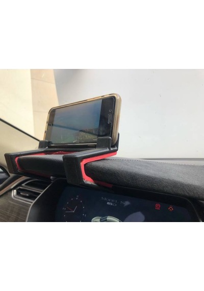 Tesla Model S İçin Telefon Tutucu Diğer
