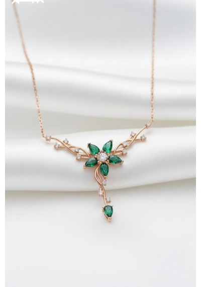Çekirdekjewelry 925 Ayar Gümüş Zümrüt Taşlı Sarmaşık Kolye Rose