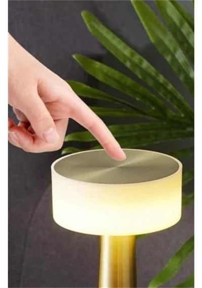 İskandinav Tarzı 3 Renkli Lüks Metal Gold Dokunmatik Led Kablosuz Şarjlı Abajur Masa Gece Lambası Sarı