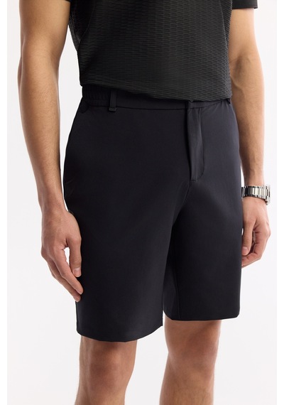 Avva Erkek Siyah Beli Lastikli Bi-stretch Teknik Kumaş Relaxed Fit Şort A51y3712