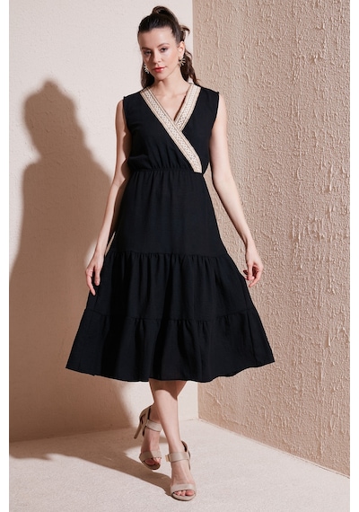 Lela Regular Fit Kruvaze Yaka Midi Bayan Elbise 6118103 Siyah