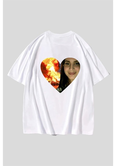 Lana Burning Car Oversize T-shirt Beyaz