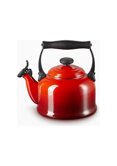 Le Creuset Geleneksel Islık Çalan Emaye Kaplı Çaydanlık, 2.1l Çaydanlıklar Kırmızı
