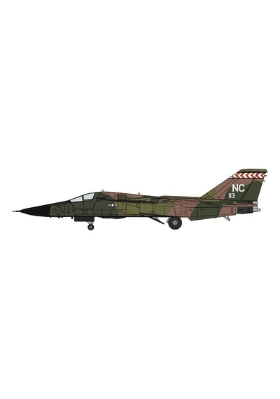 Hasegawa 2441 1/72 Ölçek, F-111a Aardvark Vietnam War Savaş Uçağı Plastik Model Kiti