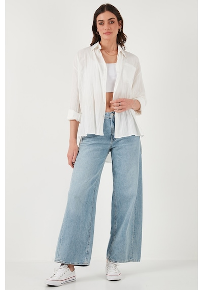 Lela Regular Fit Tek Cepli Önü Kısa Arkası Uzun Krinkıl Bayan Gömlek 6772752 Beyaz Lela Regular Fit Tek Cepli Önü Kısa Arkası Uzun Krinkıl Bayan Gömlek 6772752 Beyaz