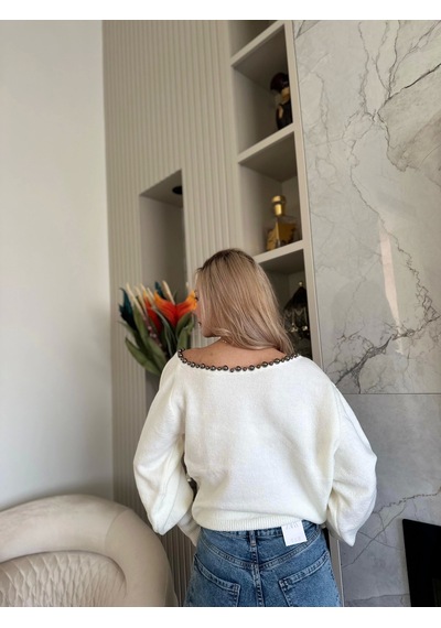 Keymoda Kadın Kayık Yaka Boncuk Detaylı Kazak Ekru Ekru