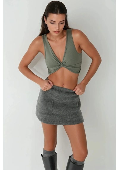 Hiccup Düz Renkli Fitilli Ön Kıvrık Crop Top Haki Yeşil