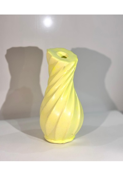 Modern Spiral Tasarım Dekoratif Vazo Şık Ev Dekoru Açık Sarı
