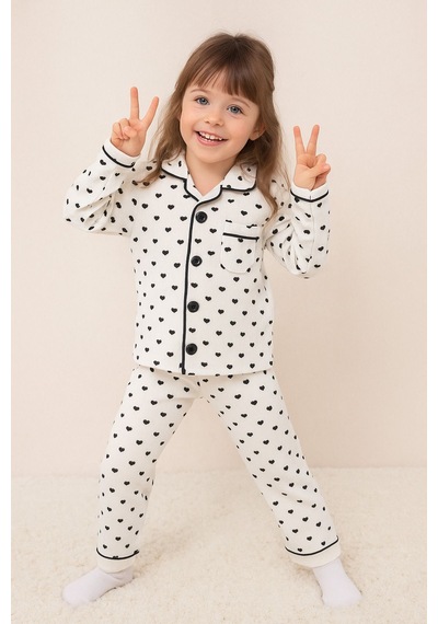 Yaş Kız Çocuk Pamuklu Kalp Desenli Pijama Takımı Siyah