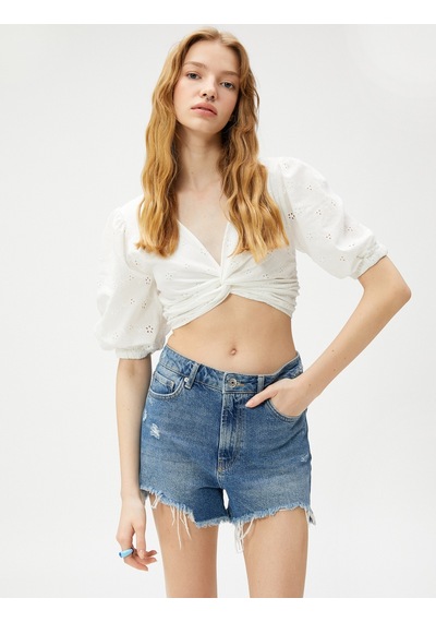 Koton Crop Bluz Brode Balon Kollu Önü Büzgülü Beyaz 3sal60067ıw 3SAL60067IW000 Beyaz