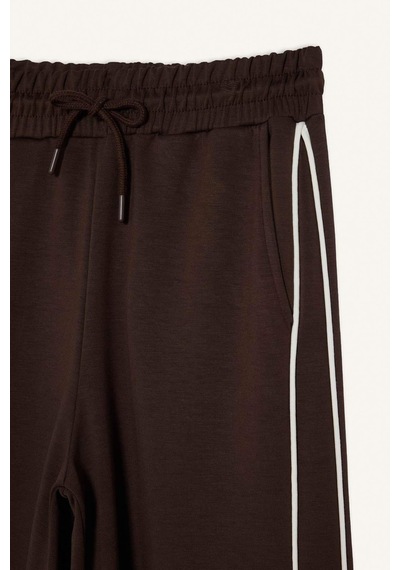 Defacto Straight Fit Cepli Düz Paça Eşofman Altı D6668ax25aubn192 Kahve-bn192
