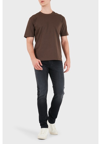 Jacob Cohen Pamuklu Slim Fit Normal Bel Dar Paça Jeans Erkek Kot Pantolon Jum Qe004 S3622 030s1 500d Siyah Jacob Cohen Pamuklu Slim Fit Normal Bel Dar Paça Jeans Erkek Kot Pantolon Jum Qe004 S3622 030s1 500d Siyah
