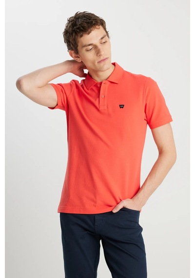 Wrangler %100 Pamuk Regular Fit Normal Kesim Mercan Rengi Polo Yaka Tişört Nar Çiçeği