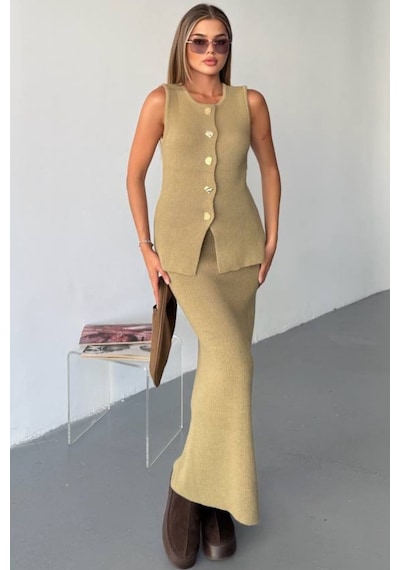 Kechi Woman Gold Aksesuarlı Etekli Triko Takım Haki