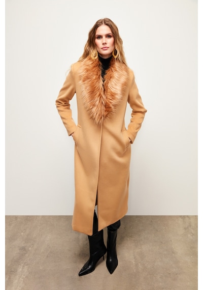 Sateen Yaka Kürklü Uzun Kaban - Camel-133693 Camel