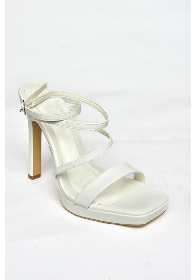 Fox Shoes S569615009 Beyaz Yüksek Topuklu Kadın Ayakkabı Beyaz