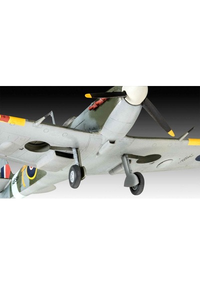 Revell Maket Seti Combat Set Bf109g-10-spitfire Mk.v 63710