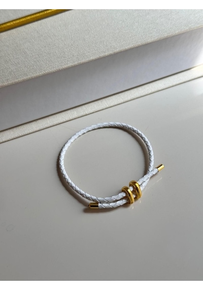 Beyaz Deri Görünümlü Çift Dolamalı Çelik Detaylı Bileklik Unisex Tasarım Altın