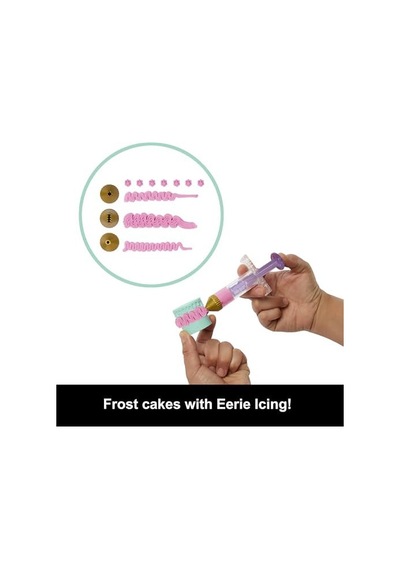 Havalı Doğum Günü Pasta Seti Ve Clawdeen Wolf Bebek, Pasta Kreması Ve Süsleme Şırıngası Gibi 20&apos Den Fazla Aksesuar İçeren Pasta Süsleme Temalı Oyun Seti, Jbg78 Açık Bej