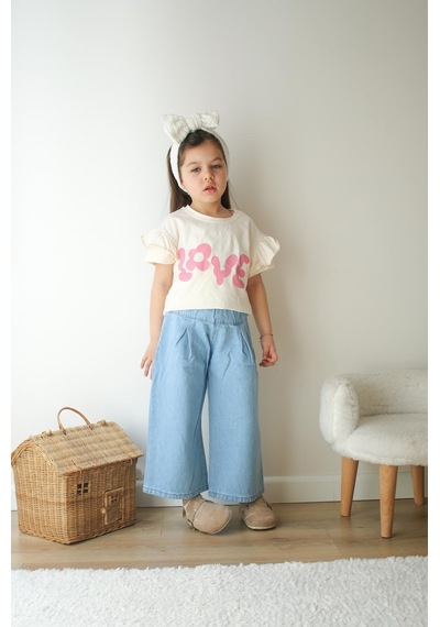 Lolliboomkids Kız Çocuk Fırfır Kol Love Baskılı Tshirt Yüksek Bel Geniş Paça Kot Pantolon Altüst Takım Jean Mavi Lolliboomkids Kız Çocuk Fırfır Kol Love Baskılı Tshirt Yüksek Bel Geniş Paça Kot Pantolon Altüst Takım Jean Mavi