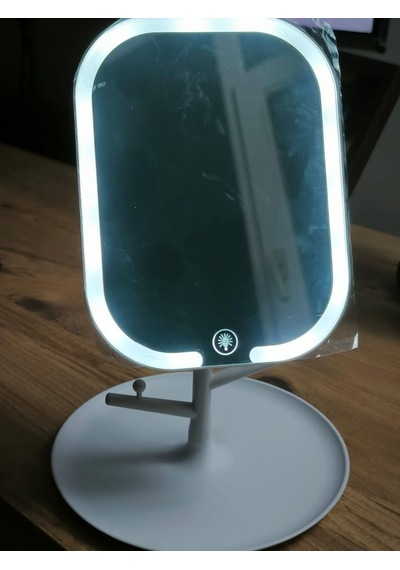 Tr Led Işıklı Makyaj Aynası 3 Modlu Usb Şarjlı Beyaz Kare Taşınabilir Açı Ayarlı Güzellik Ayna 18 X 14 Cm Genel