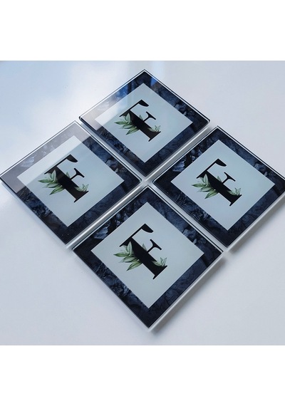  Decorita Cam Bardak Altlığı F Harfli Tasarım 4'lü Takım 10 x 10 CM Beyaz - Siyah