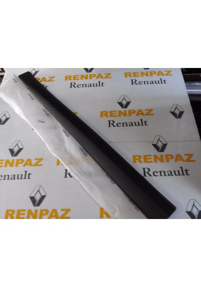 Renault Fluence Sol Ön Kapı Bandı 808770010R