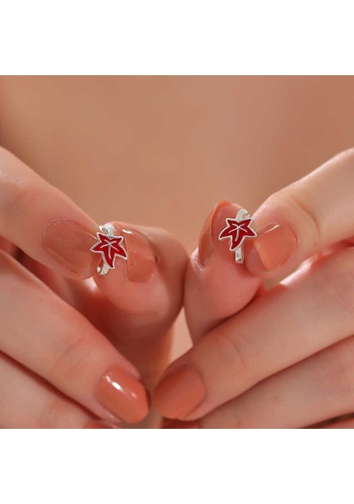 Gümüş Çınar Yaprağı Çocuk Küpesi 22081461