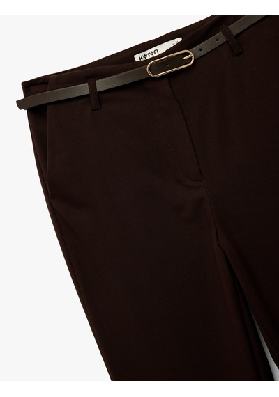Koton Slim Fit Cepli Viskon Karışımlı Kemer Detaylı İspanyol Paça Pantolon Kahverengi 6wak40203uw Kahve Koton Slim Fit Cepli Viskon Karışımlı Kemer Detaylı İspanyol Paça Pantolon Kahverengi 6wak40203uw Kahve