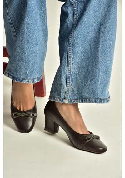 Fox Shoes Z820851009 Kahverengi Kalın Topuklu Kadın Ayakkabı