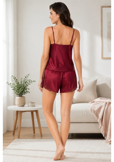 Loule Kadın Bordo Dantel Kenarlı İp Askılı Şortlu Pijama Takımı