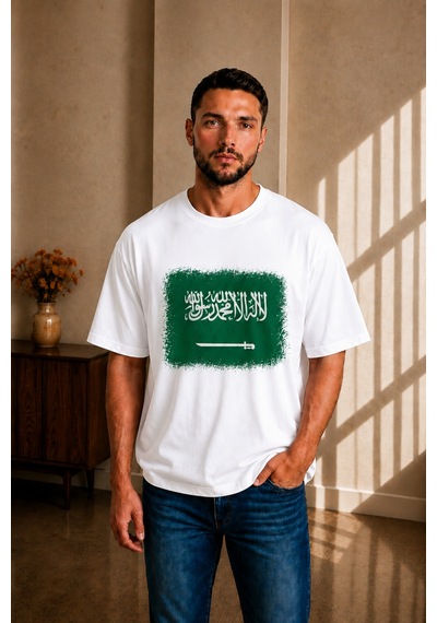 Sngl Tekstil Erkek Oversize Suudi Arabistan Bayrak Baskılı Kısa Kollu Tişört S M L Xl 2xl Beyaz Sngl Tekstil Erkek Oversize Suudi Arabistan Bayrak Baskılı Kısa Kollu Tişört S M L Xl 2xl Beyaz