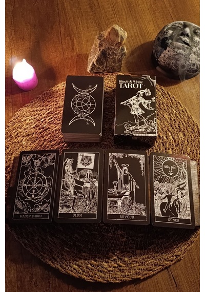 Siyah Beyaz Tarot Destesi 78 Kart - Arındırma Kesesi ve Demet Tütsü Hediyeli