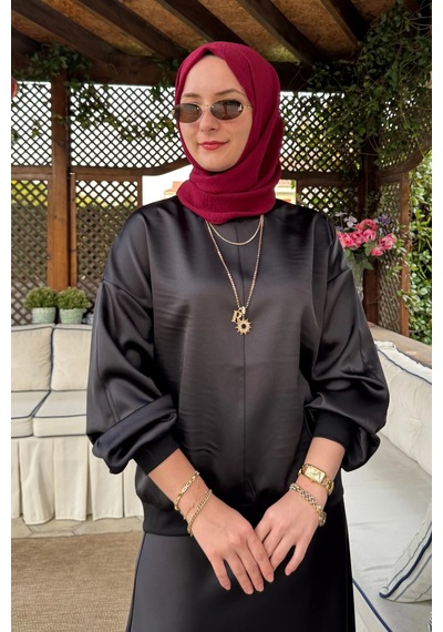 Rabia Şamlı Saten Etekli Takım Siyah Normal
