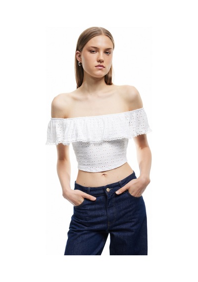 Koton Kolsuz Astarlı Slim Fit Fistolu Brodeli Fırfırlı Omzu Açık Crop Bluz Beyaz 5sak10495ek Beyaz