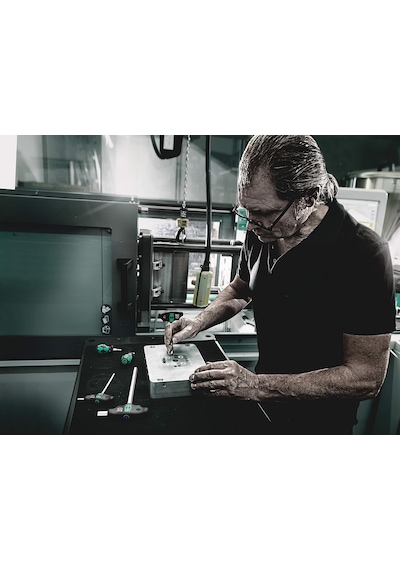 Wera '05057470001 Kraftform Kompakt 400 El Tornavidası Ve Uç Seti