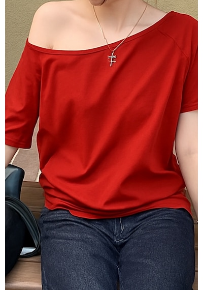 Kırmızı Kadın Düşük Omuz Kayık Yaka Oversize T-shirt Kırmızı