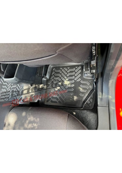 Ford Puma 2023-2024 Arası 3d Kauçuk Kokusuz Havuzlu Paspas