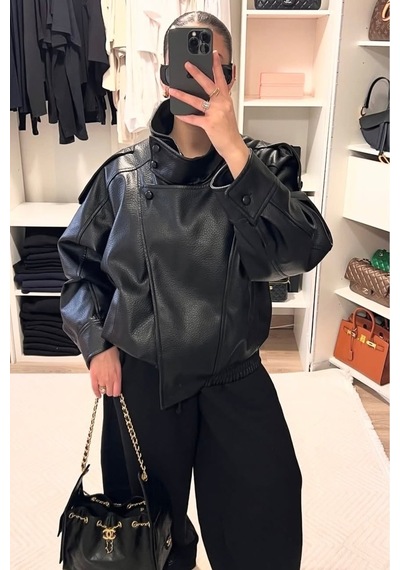 Meecy Viral Oversize Kadın Deri Ceket Yüksek Yaka Siyah Urban Style Kadın Deri Ceket Siyah Siyah Meecy Viral Oversize Kadın Deri Ceket Yüksek Yaka Siyah Urban Style Kadın Deri Ceket Siyah Siyah