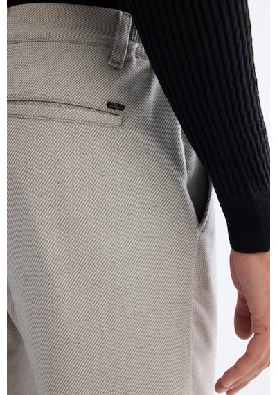 Avva Erkek Açık Gri Yanı Lastikli Diyagonal Elastan Desenli Relaxed Fit Pantolon A42y3083 Avva Erkek Açık Gri Yanı Lastikli Diyagonal Elastan Desenli Relaxed Fit Pantolon A42y3083