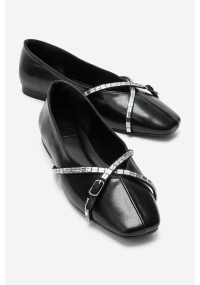 Luvi Shoes Spaes Siyah Taş Detaylı Kadın Babet Ayakkabı