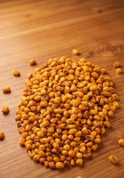 İpek Değirmen Soslu Mısır 2 kg Taze Çıtır Klasik Soslu Mısır Çerezi Avantajlı Paket Lezzetli Atıştırmalık
