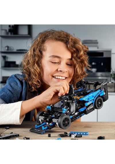 LEGO® Technic 42123 McLaren Senna Gtr 830 Parça